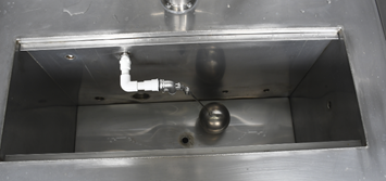 图片包含 室内, 柜台, 桶, 水槽

AI 生成的内容可能不正确.